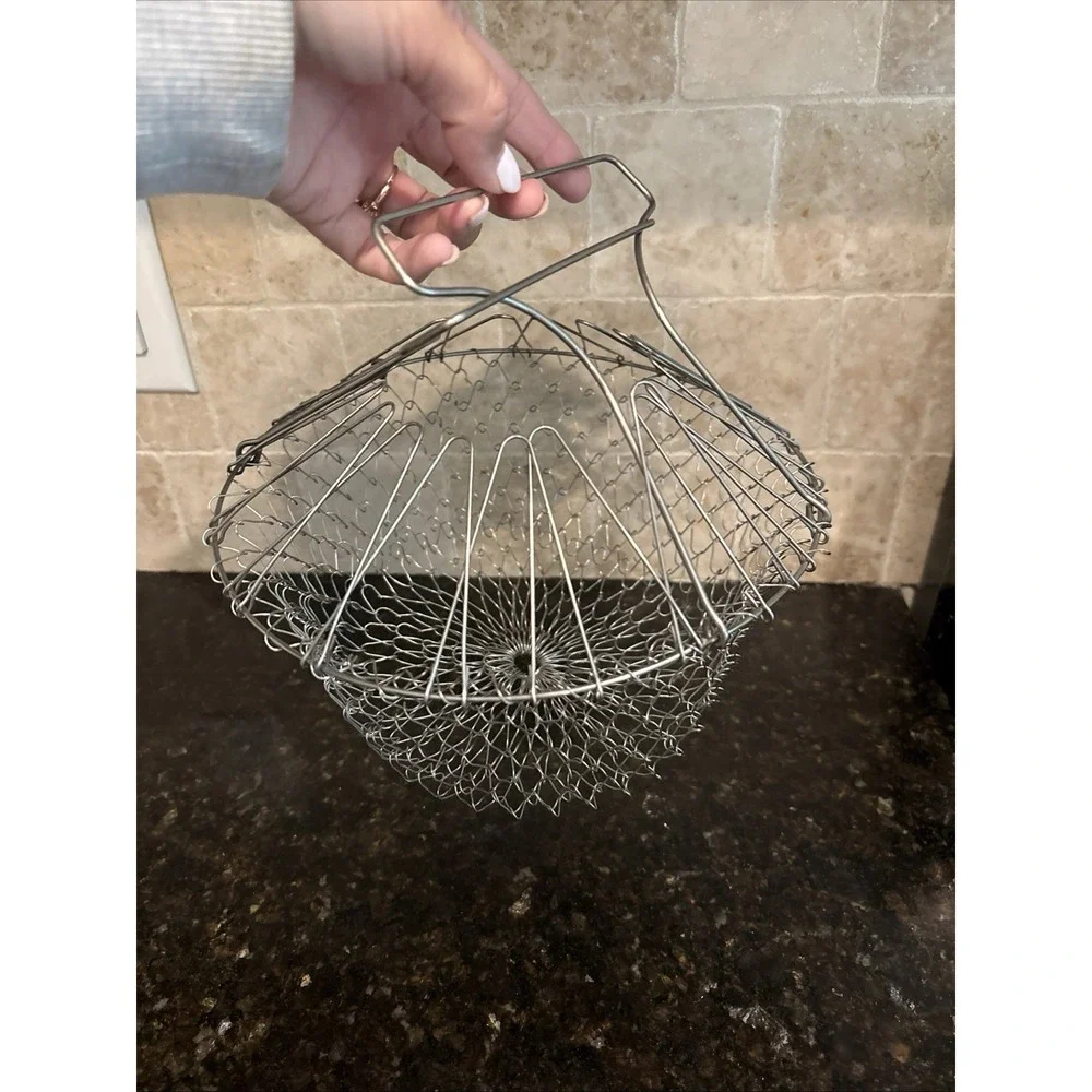 Vintage Collapsible Wire Egg & Produce Basket Antique Farm House Decor